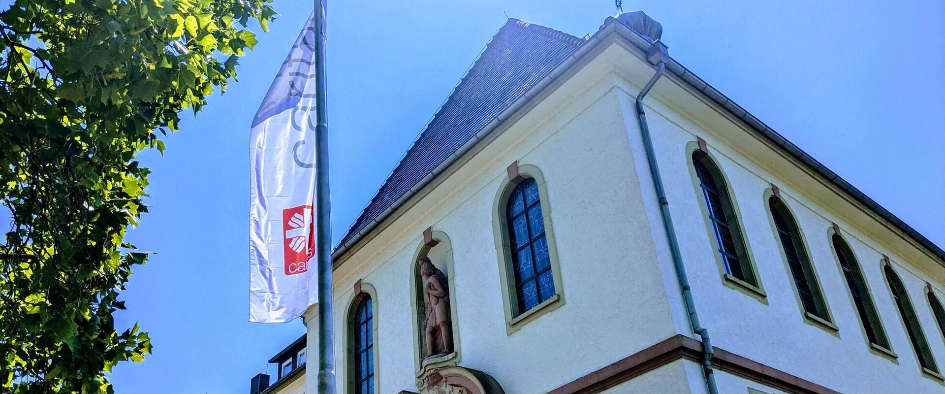 Gesellschafter der Wohlfahrtsgesellschaft "Gut Hellberg" mbH sind der Caritasverband und die Caritas-Stiftung für die Erzdiözese Freiburg.